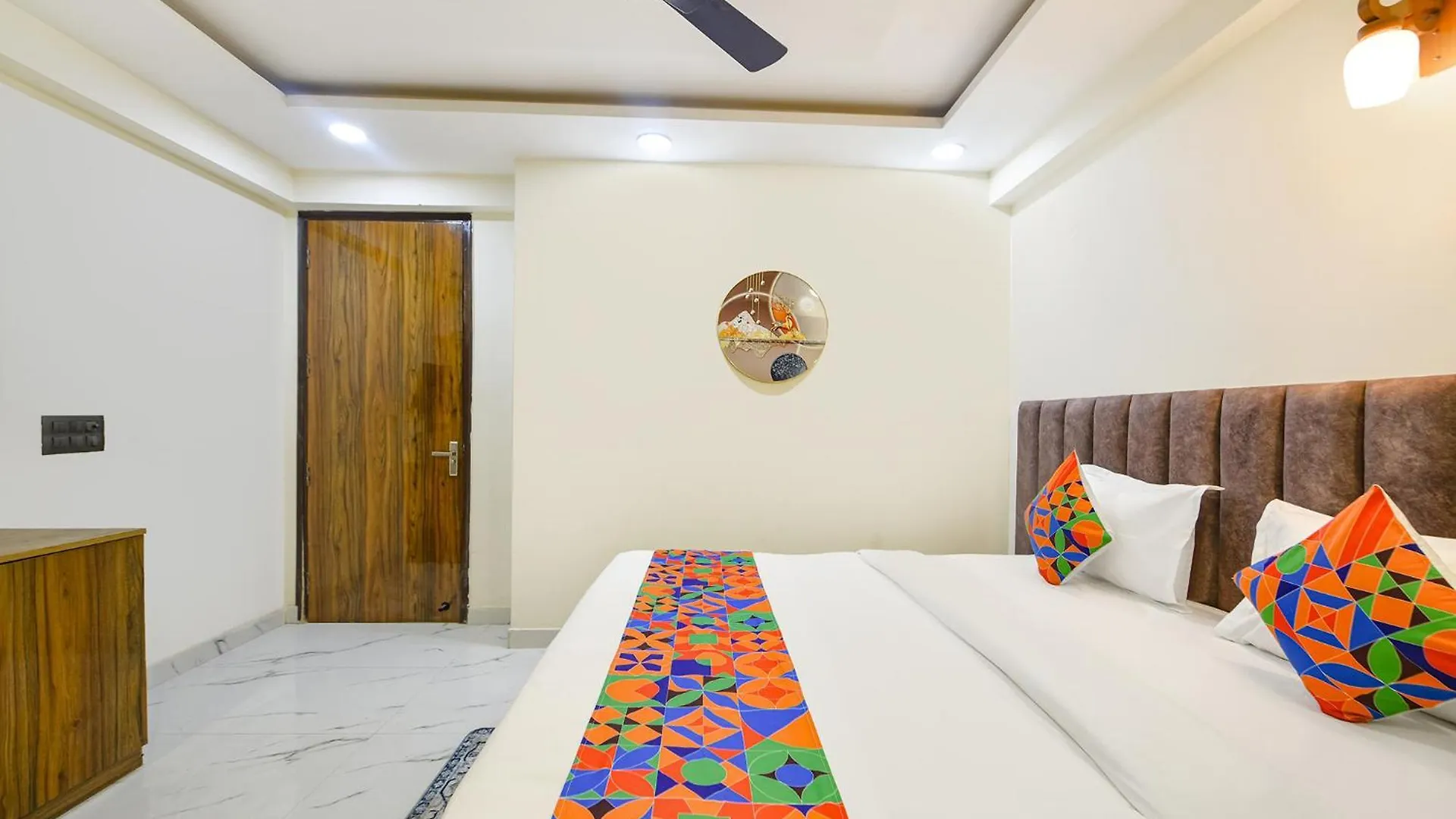 Fabhotel Kesari Stayz Gurgaon Hotel