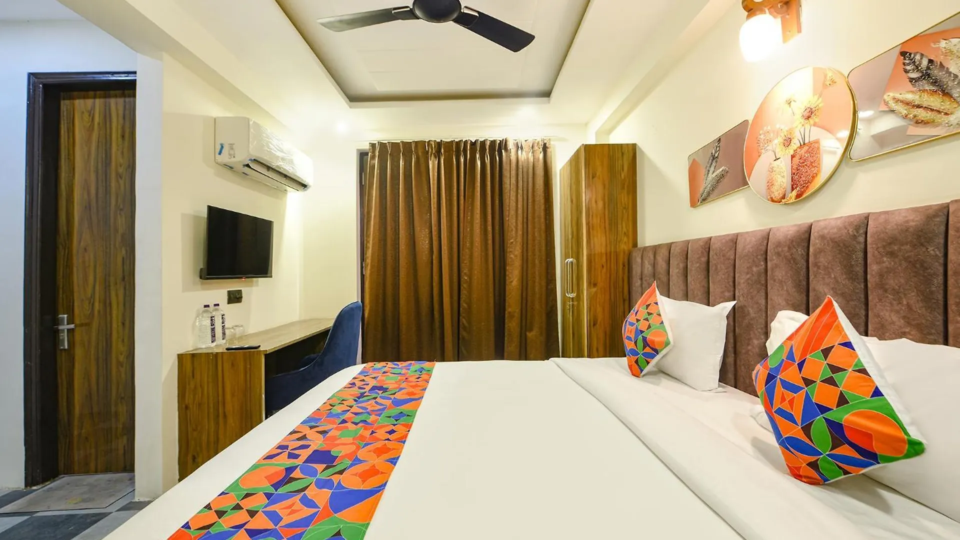 Fabhotel Kesari Stayz Gurgaon