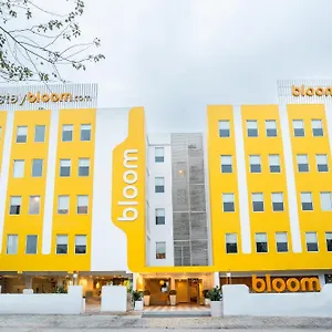 Bloom - Medicity Gurugram, Near Medanta Hospital Hotel